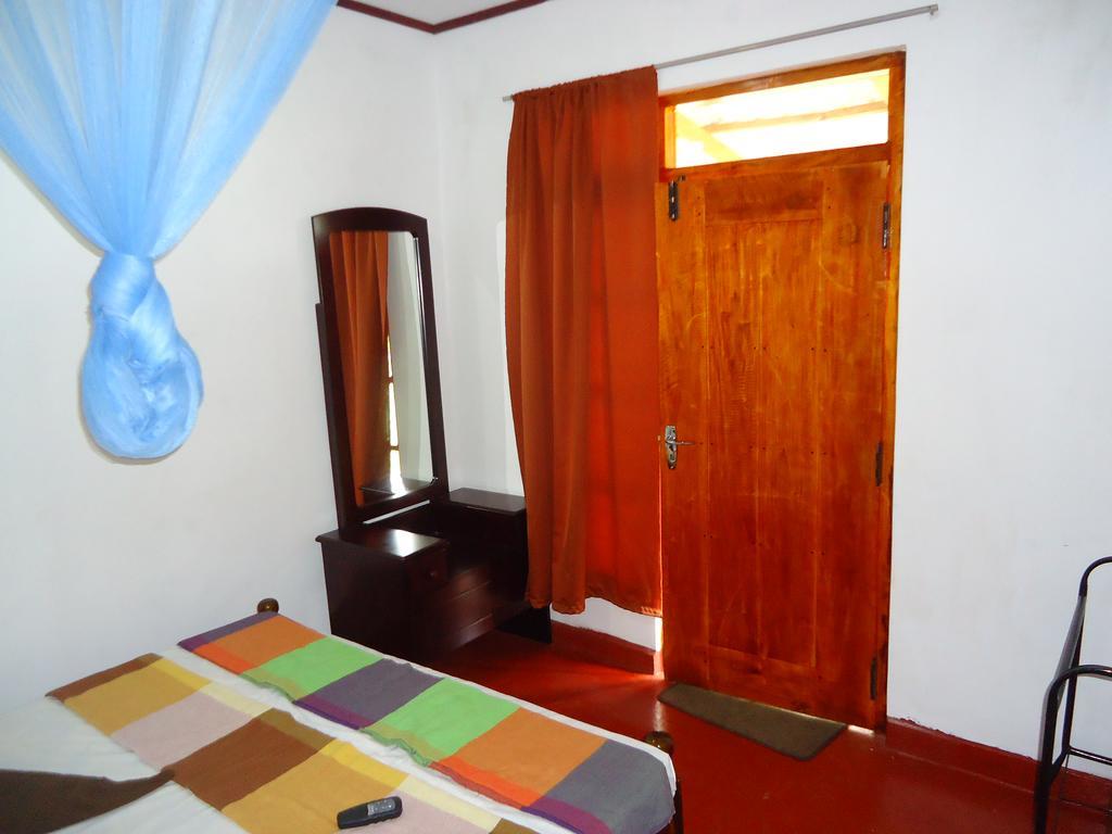 Sigiri Picaso Home Stay Sigiriya Eksteriør billede